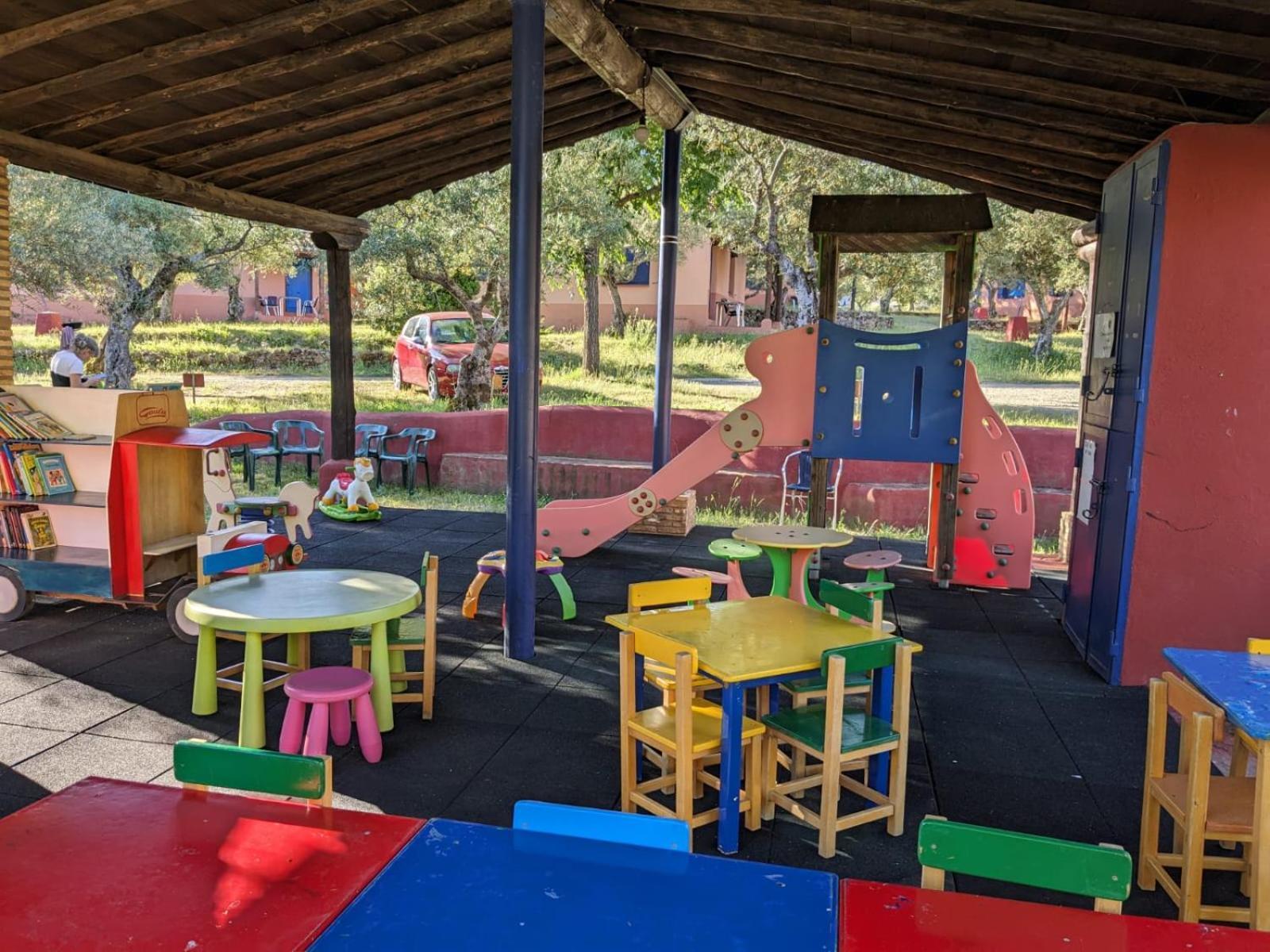 Complejo Aldea Vetonia Check Out Hasta Las 20H Parque De Mascotas Zonas Infantiles Ideal Grupos Parejas Familias Informate Apertura Piscina 1 De Mayo Hervas Bagian luar foto